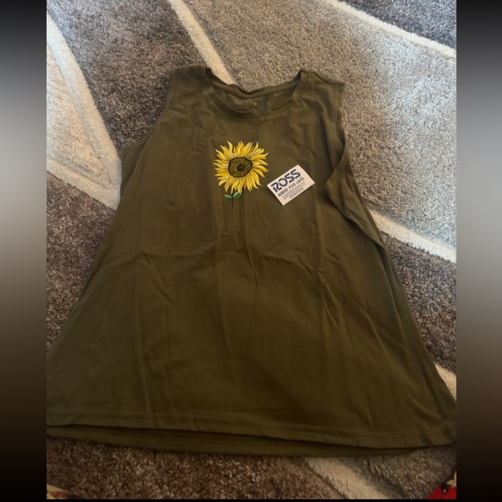 Brand new tank top